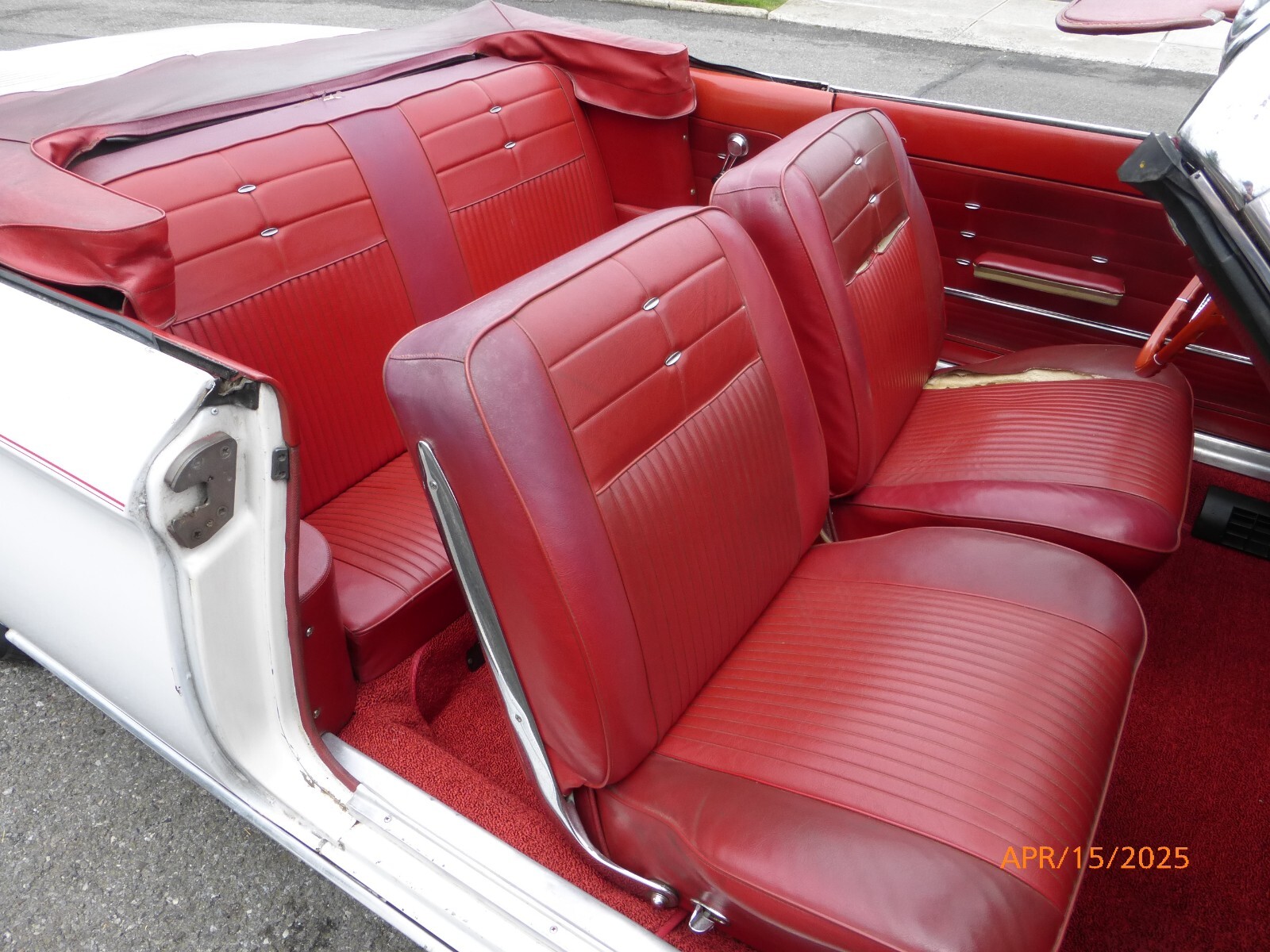 Chevrolet-Corvair-1963-Convertible-20