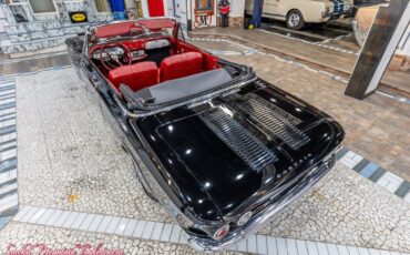 Chevrolet-Corvair-1964-26