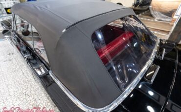 Chevrolet-Corvair-1964-27