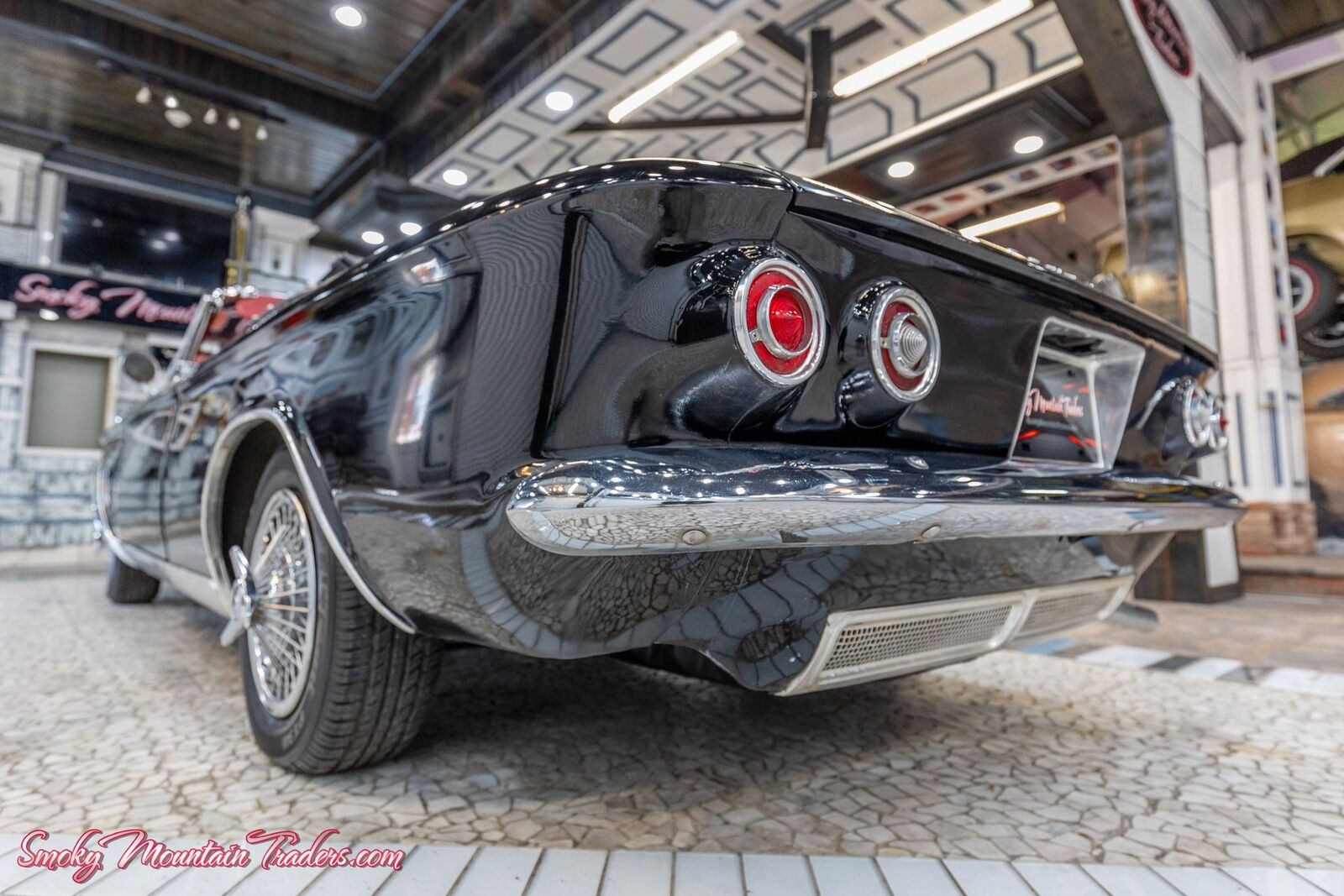 Chevrolet-Corvair-1964-29