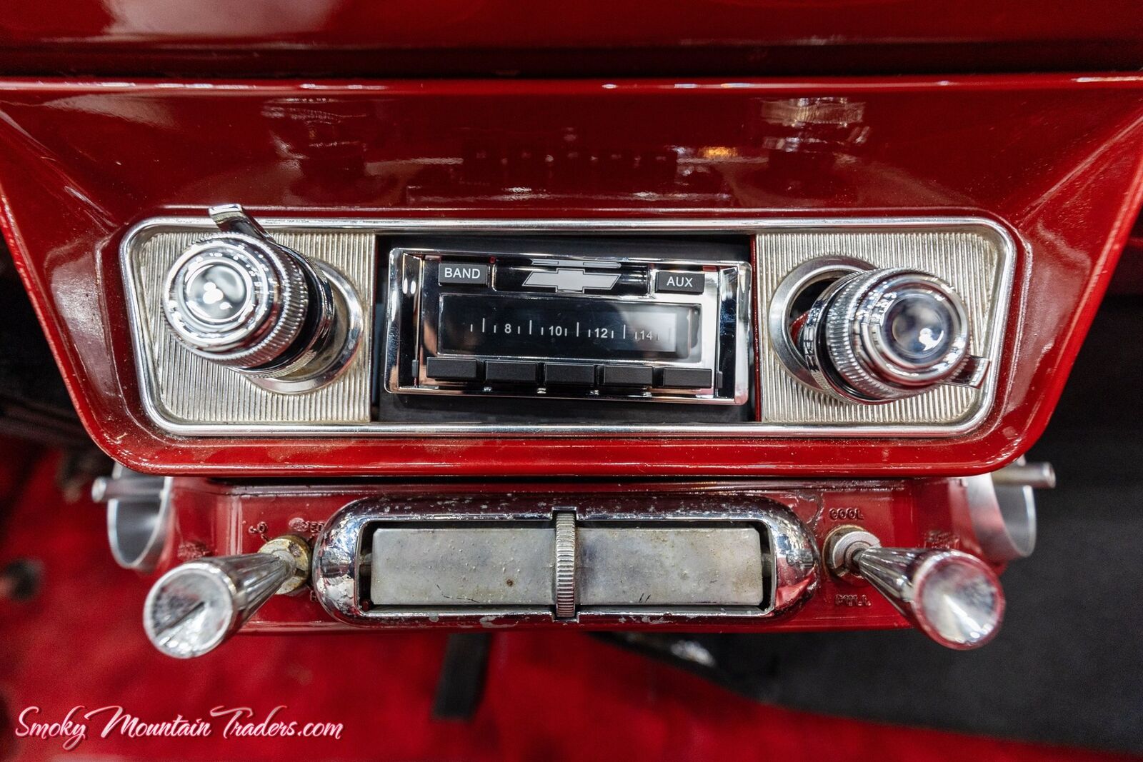 Chevrolet-Corvair-1964-38