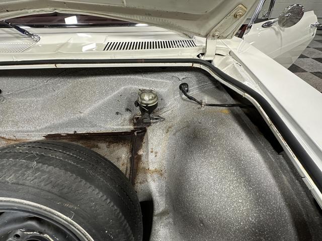 Chevrolet-Corvair-1965-29