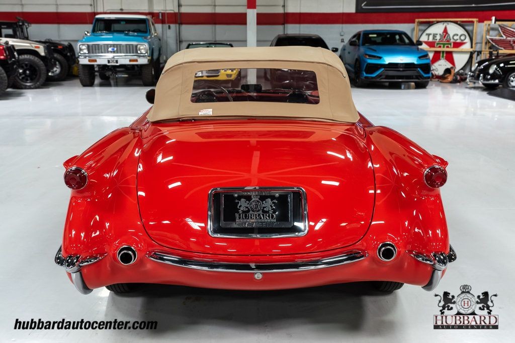 Chevrolet-Corvette-1955-Convertible-11
