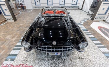 Chevrolet-Corvette-1956-12