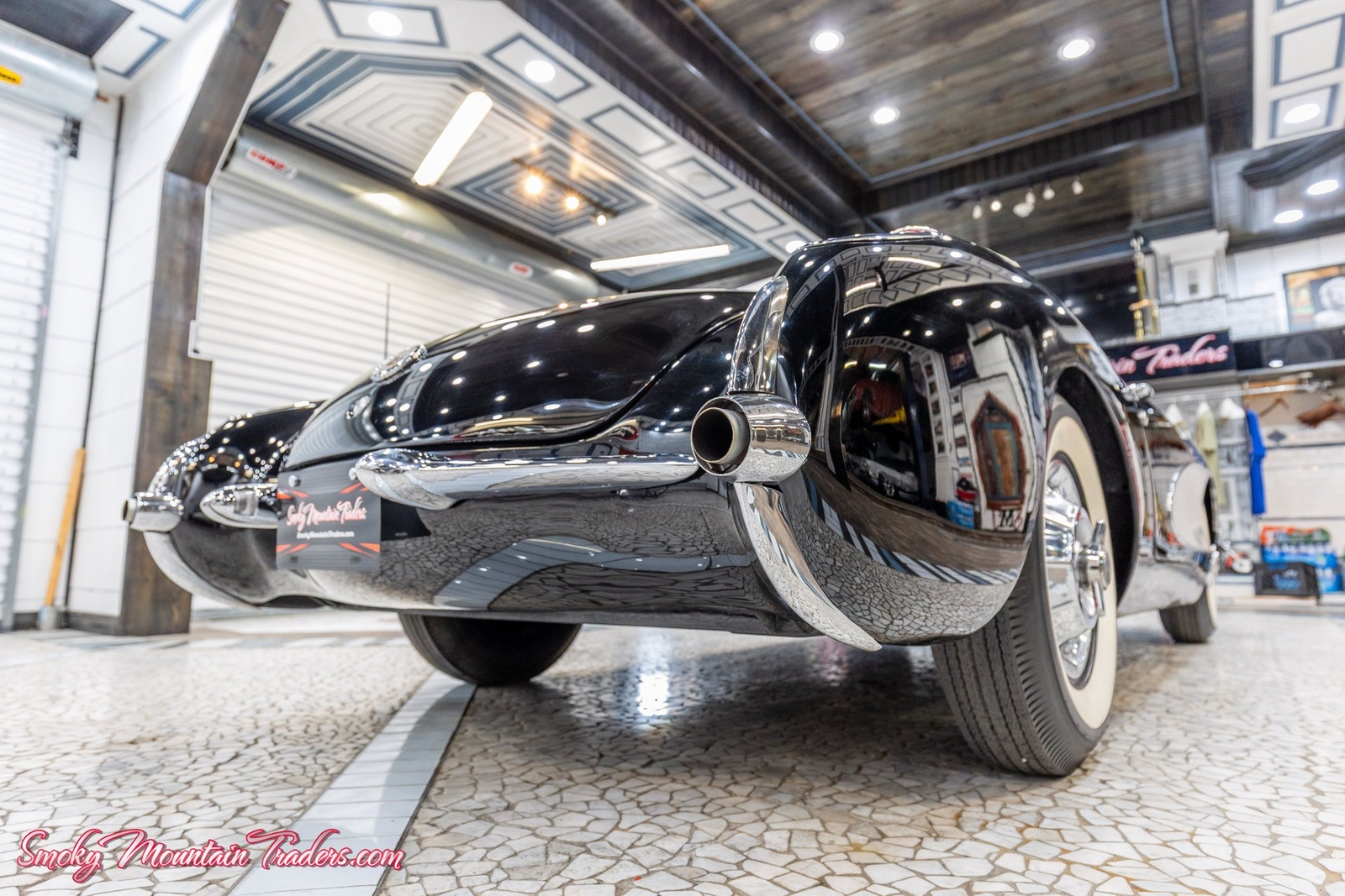 Chevrolet-Corvette-1956-31