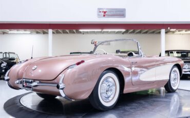 Chevrolet-Corvette-1956-Convertible-3