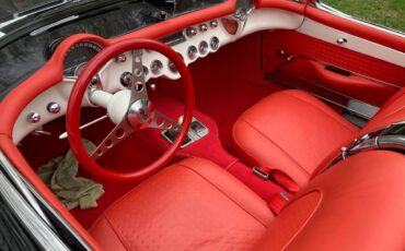 Chevrolet-Corvette-1957-4