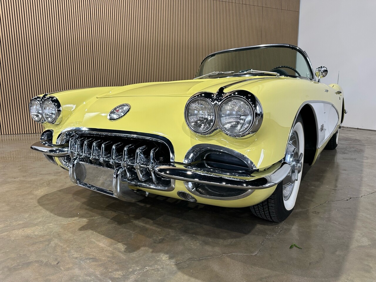 Chevrolet-Corvette-1958-American-Muscle-Car-1