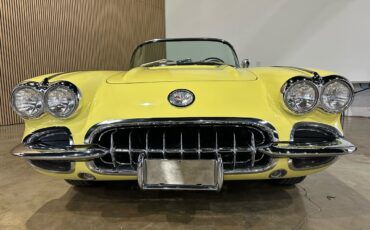 Chevrolet-Corvette-1958-American-Muscle-Car-3