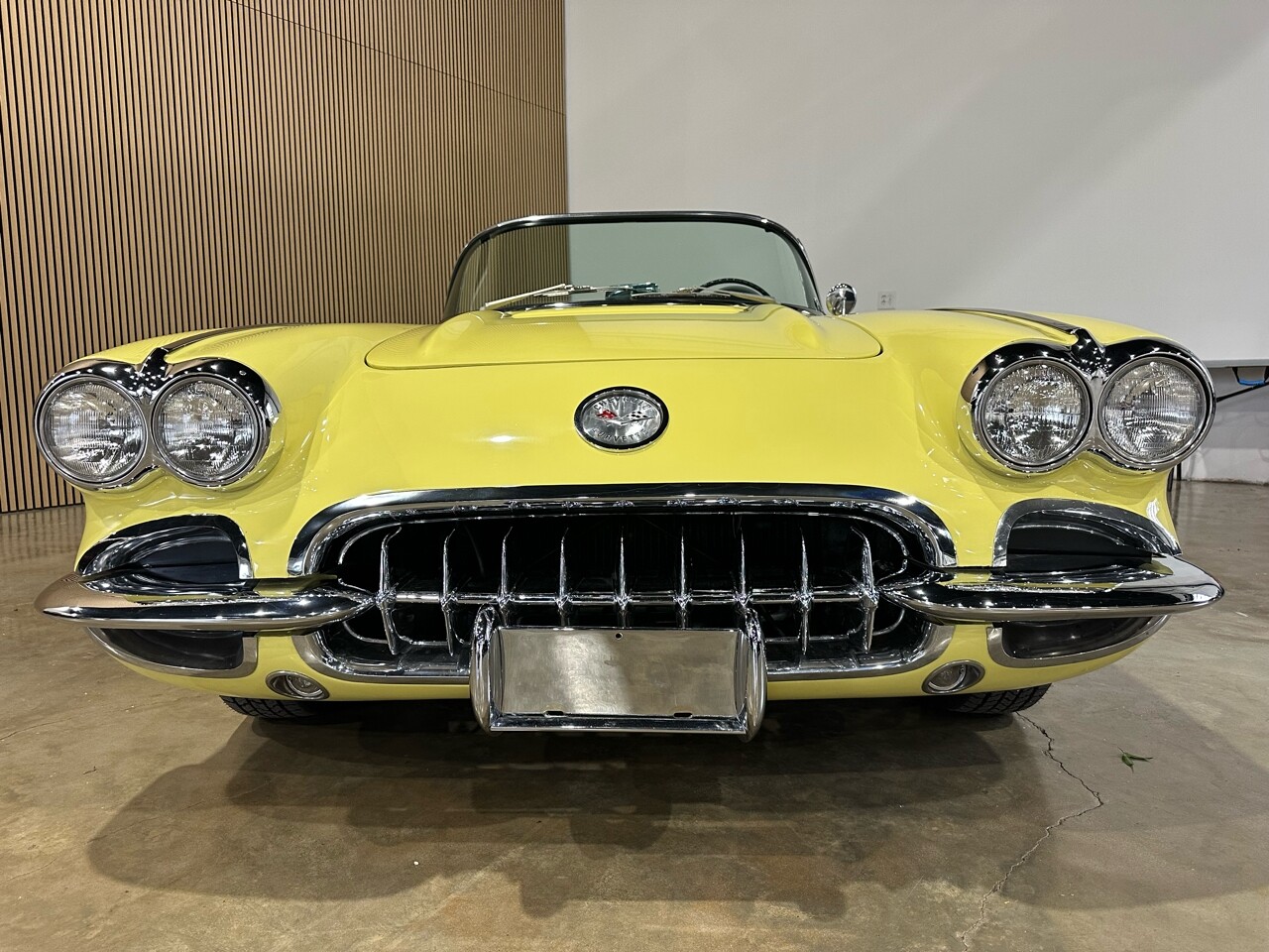 Chevrolet-Corvette-1958-American-Muscle-Car-3