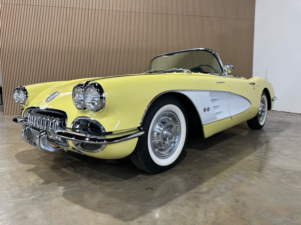 Chevrolet-Corvette-1958-American-Muscle-Car