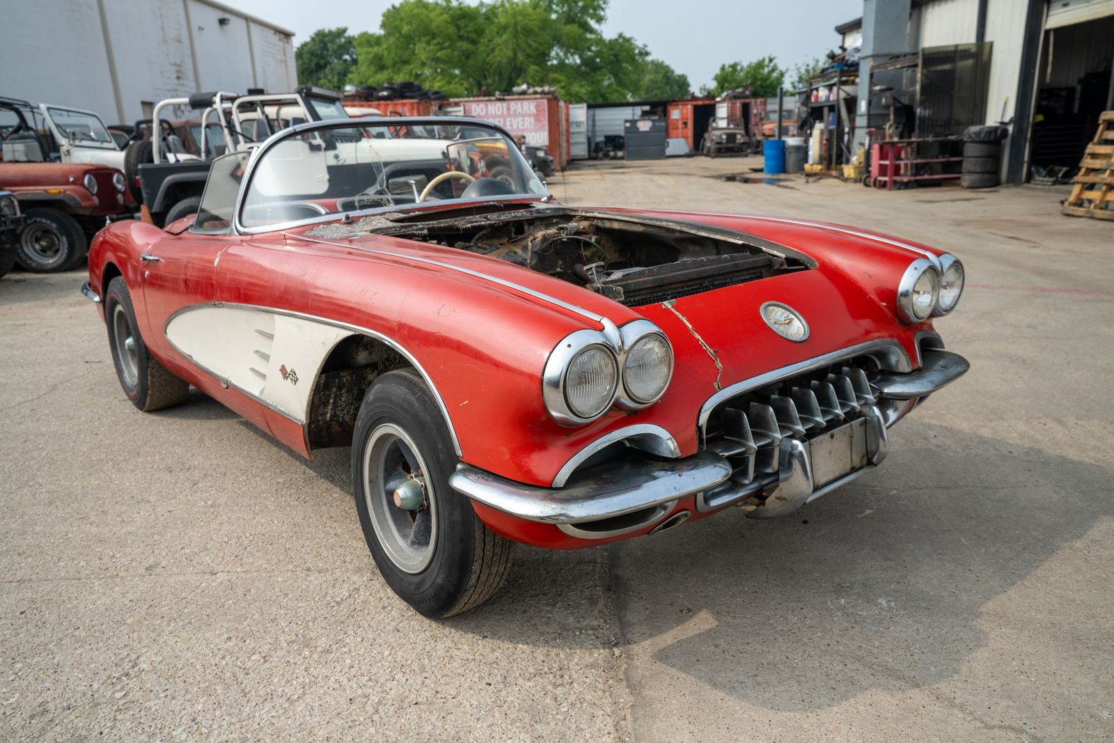 Chevrolet-Corvette-1959-Convertible-1