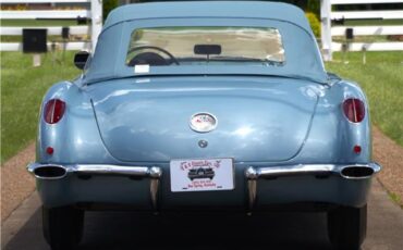 Chevrolet-Corvette-1959-Convertible-11