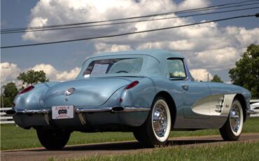 Chevrolet-Corvette-1959-Convertible-14