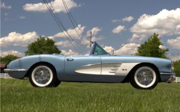 Chevrolet-Corvette-1959-Convertible-17