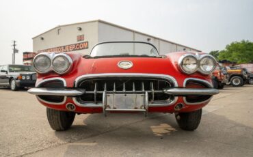 Chevrolet-Corvette-1959-Convertible-2