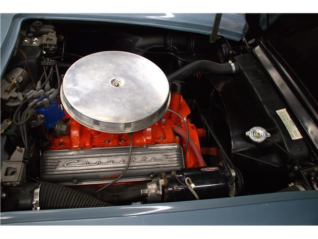 Chevrolet-Corvette-1959-Convertible-2