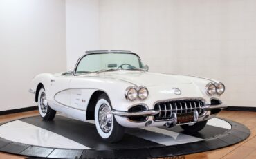 Chevrolet-Corvette-1959-Convertible-5