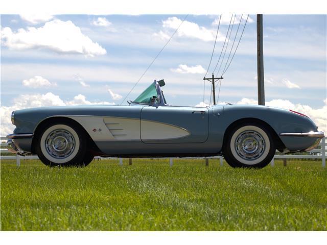 Chevrolet-Corvette-1959-Convertible-5