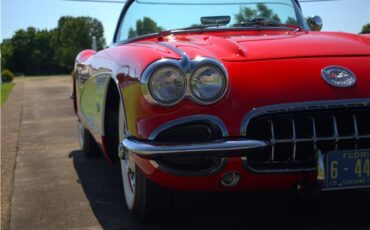 Chevrolet-Corvette-1960-Convertible-18