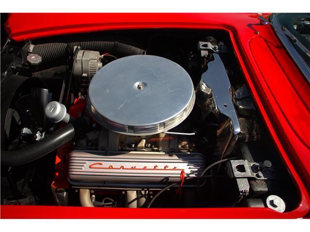 Chevrolet-Corvette-1960-Convertible-2