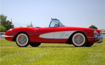 Chevrolet-Corvette-1960-Convertible-22