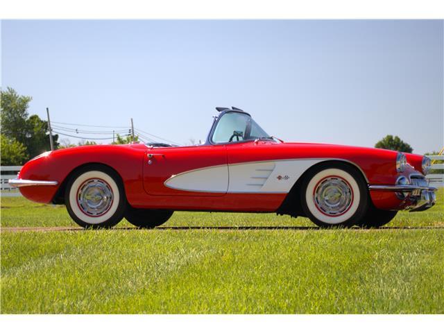 Chevrolet-Corvette-1960-Convertible-22