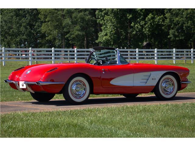 Chevrolet-Corvette-1960-Convertible-27