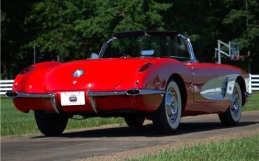 Chevrolet-Corvette-1960-Convertible-28