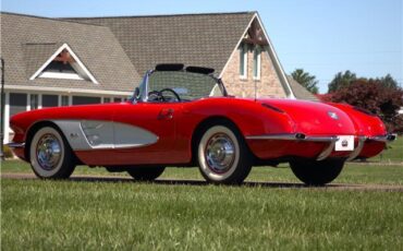 Chevrolet-Corvette-1960-Convertible-29