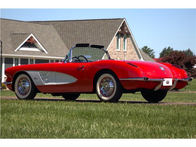 Chevrolet-Corvette-1960-Convertible-29