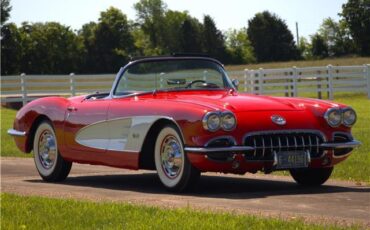 Chevrolet-Corvette-1960-Convertible-3