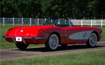 Chevrolet-Corvette-1960-Convertible-7