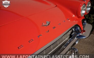 Chevrolet-Corvette-1961-35