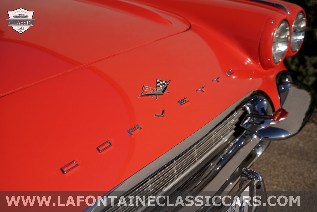 Chevrolet-Corvette-1961-35