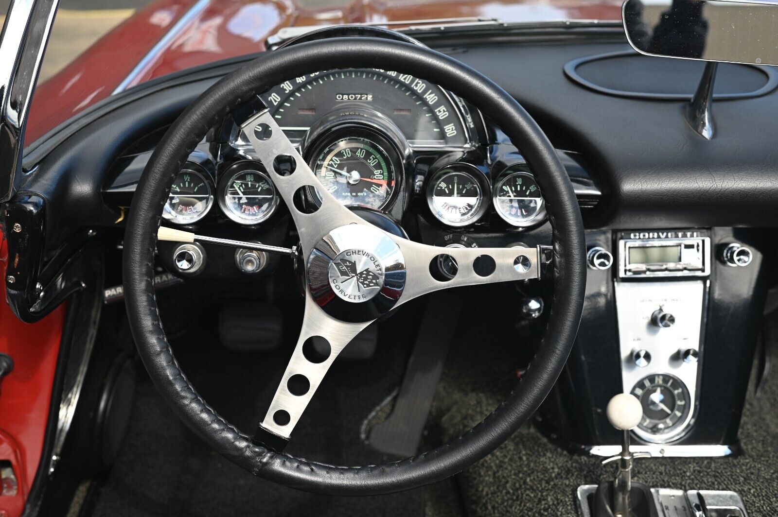 Chevrolet-Corvette-1961-Convertible-20