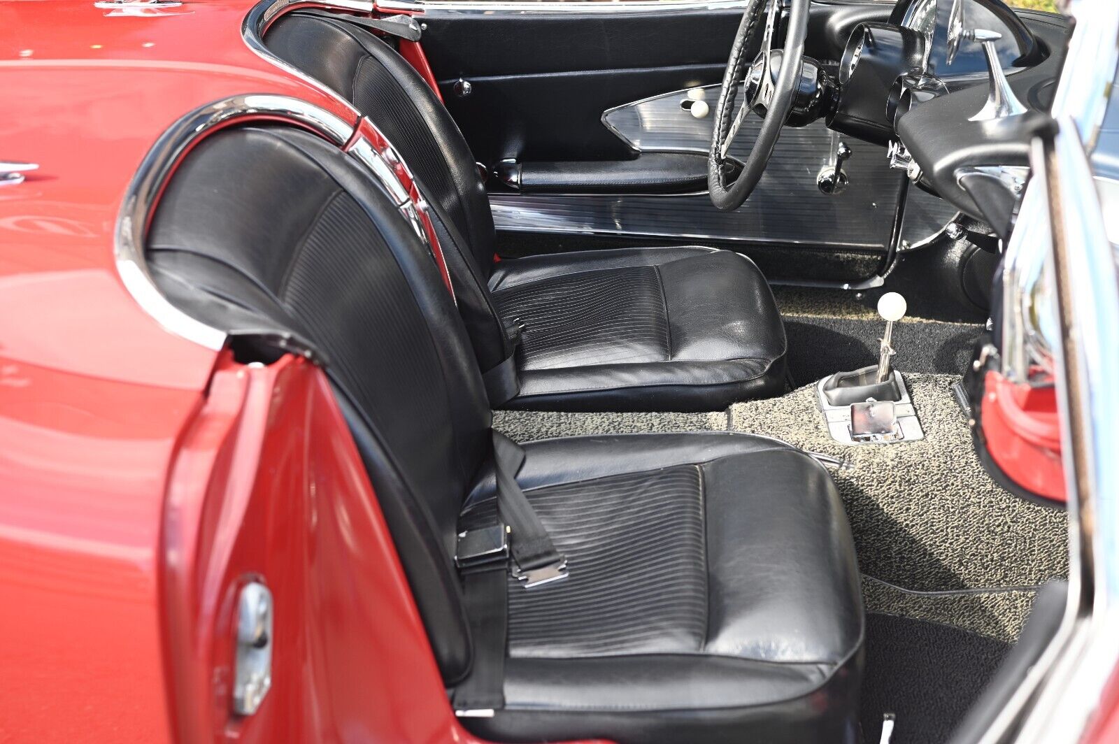 Chevrolet-Corvette-1961-Convertible-22