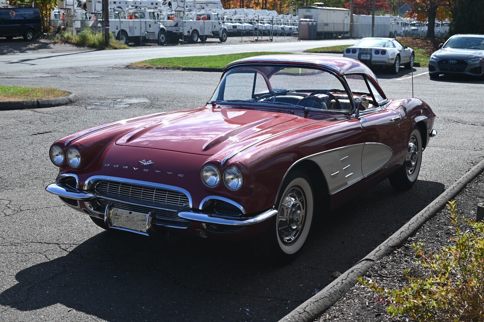 Chevrolet-Corvette-1961-Convertible-6