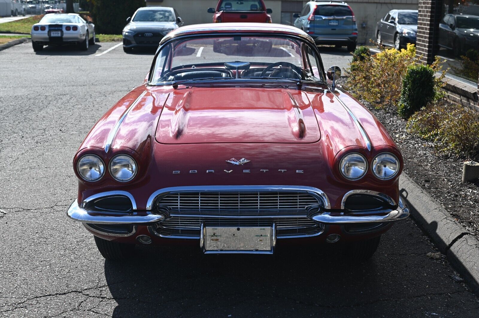 Chevrolet-Corvette-1961-Convertible-7