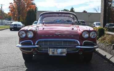 Chevrolet-Corvette-1961-Convertible-8