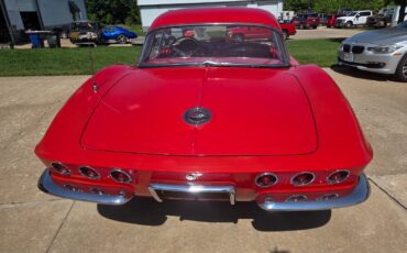 Chevrolet-Corvette-1962-Convertible-11