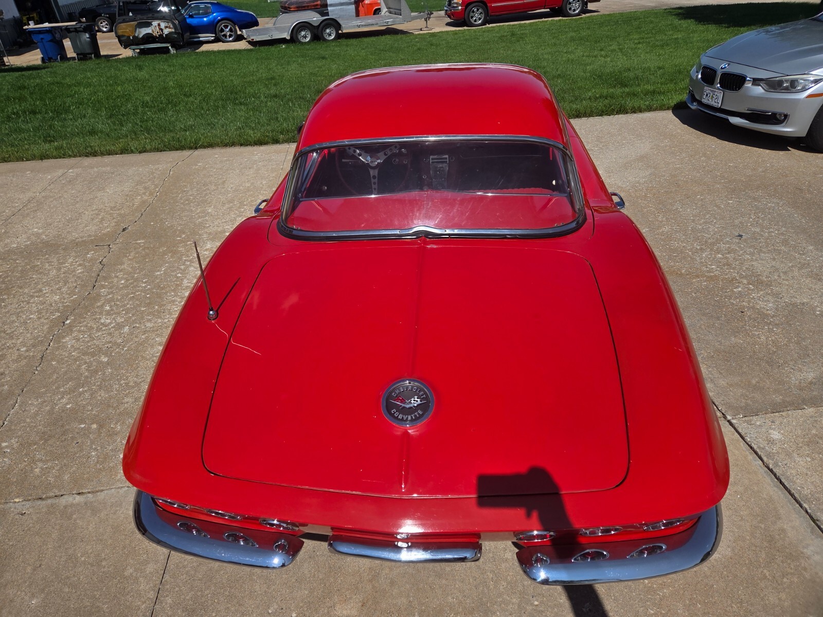 Chevrolet-Corvette-1962-Convertible-12