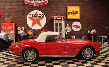 Chevrolet-Corvette-1962-Convertible-13