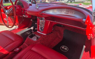 Chevrolet-Corvette-1962-Convertible-20