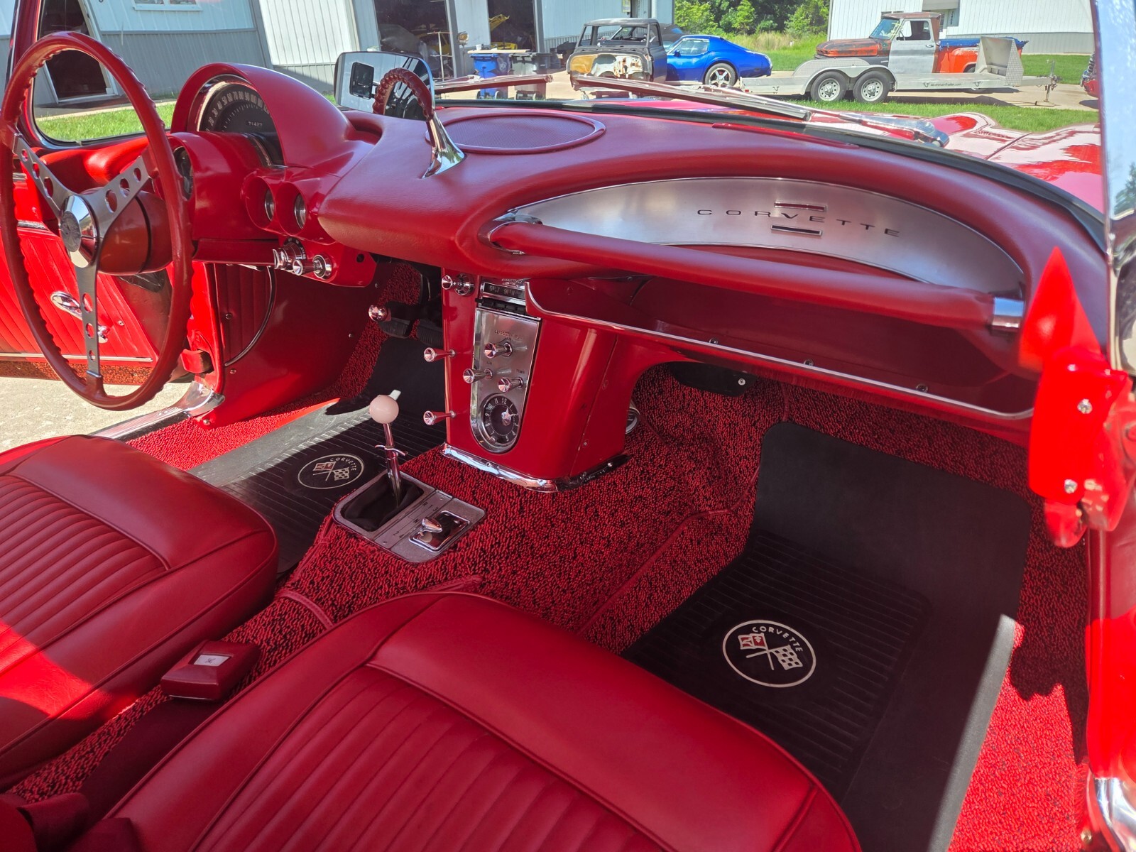 Chevrolet-Corvette-1962-Convertible-20