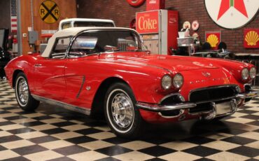Chevrolet-Corvette-1962-Convertible-7