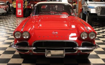 Chevrolet-Corvette-1962-Convertible-8