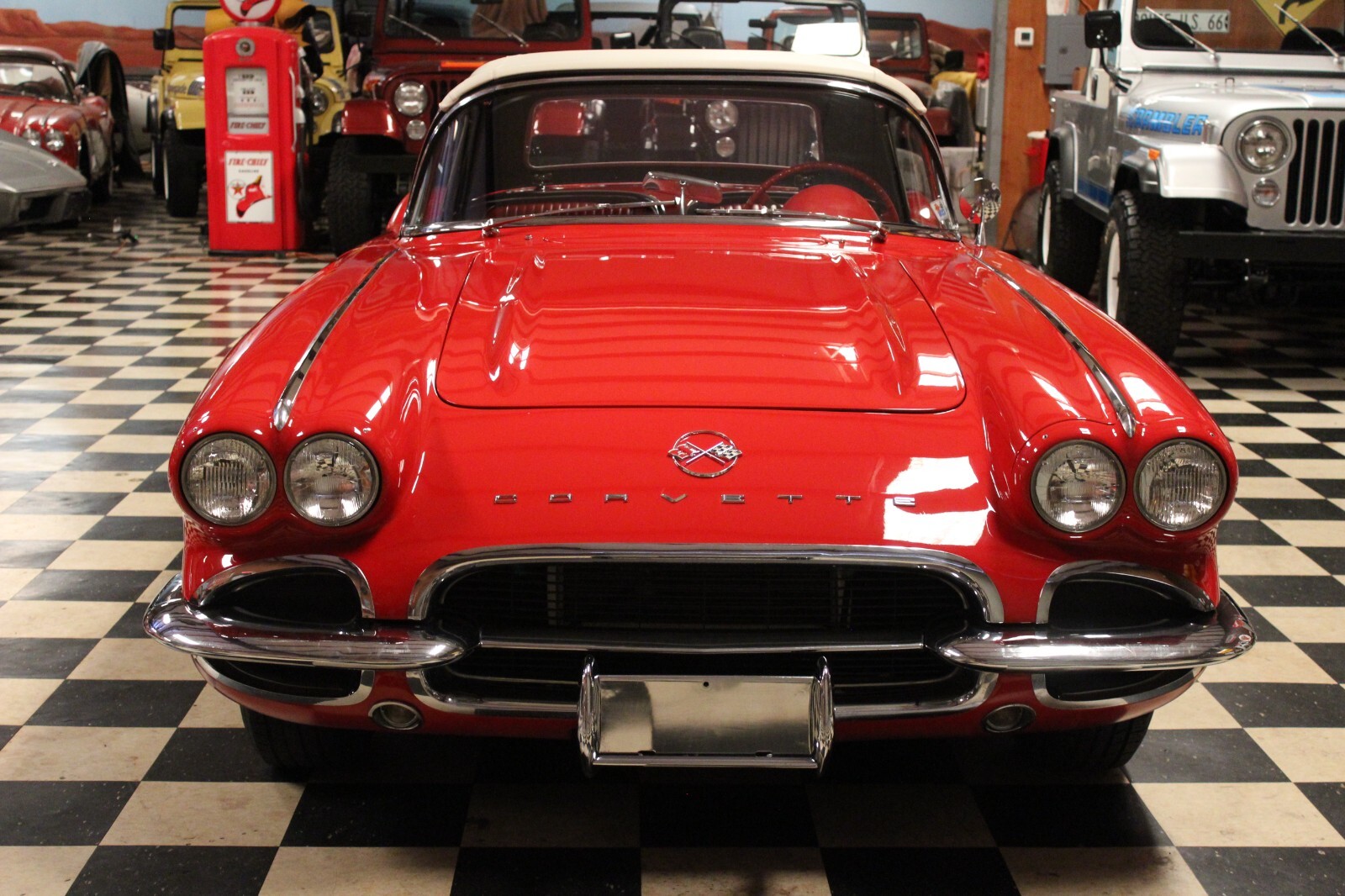 Chevrolet-Corvette-1962-Convertible-8