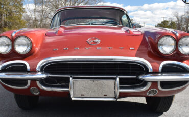 Chevrolet-Corvette-1962-Convertible-9