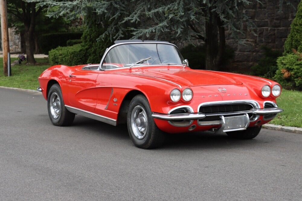Chevrolet-Corvette-1962